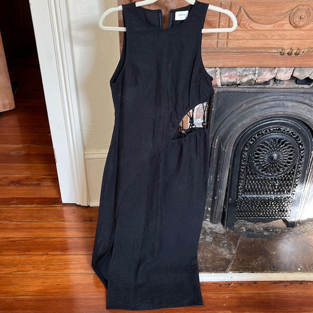 Suboo Black Linen Midi Dress